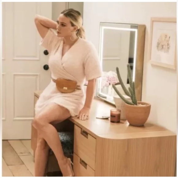 NWT Smash + Tess x Hilary Duff The Tinsel Skorty in Punk Fuzz Size L - Picture 1 of 15